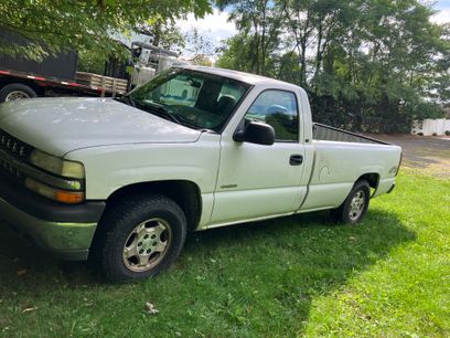 Used 2000 Chevrolet Silverado 1500 4x4 Regular Cab w/ Exterior Appearance Pkg