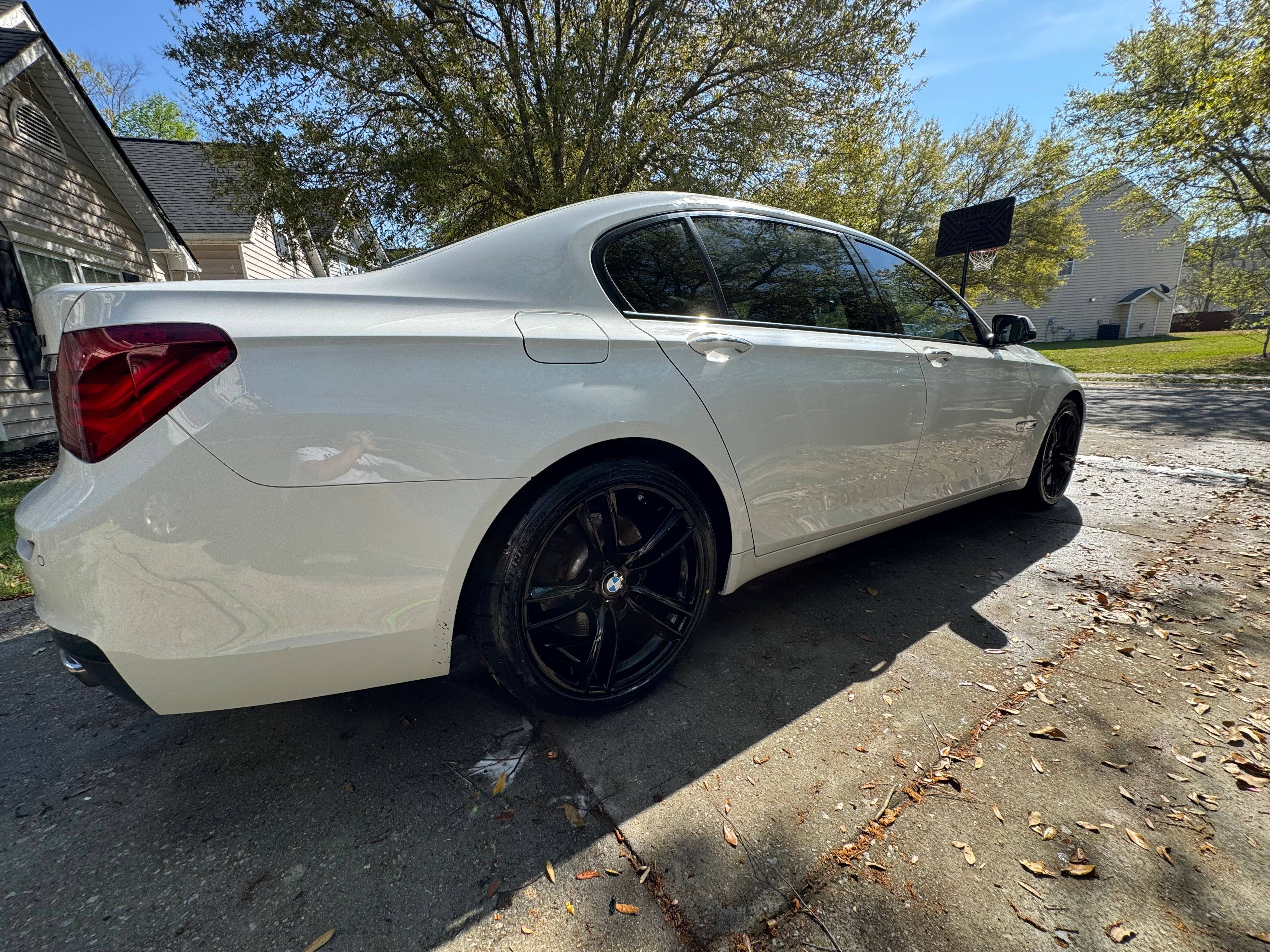 Used 2015 BMW 740Li RWD image 6