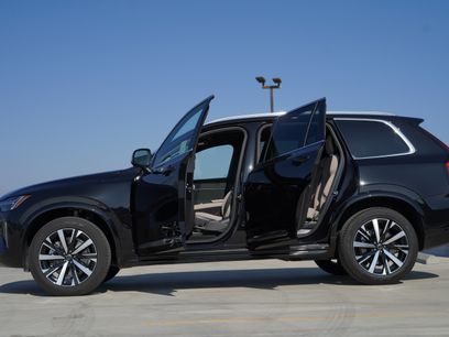 Used 2025 Volvo XC90 B5 Core w/ Protection Package Premier