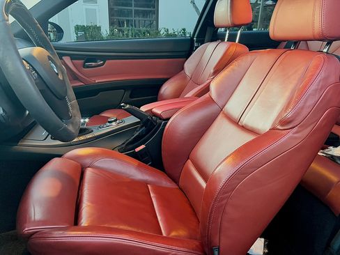 Used 2010 BMW M3 Coupe image 24