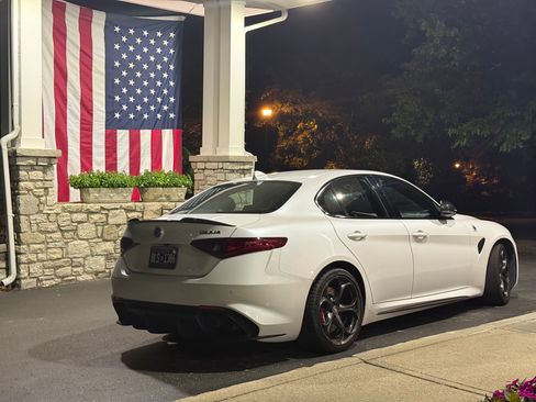 Used 2019 Alfa Romeo Giulia Quadrifoglio w/ Nero Edizione image 2
