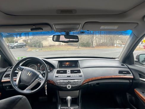 Used 2012 Honda Accord EX-L image 5