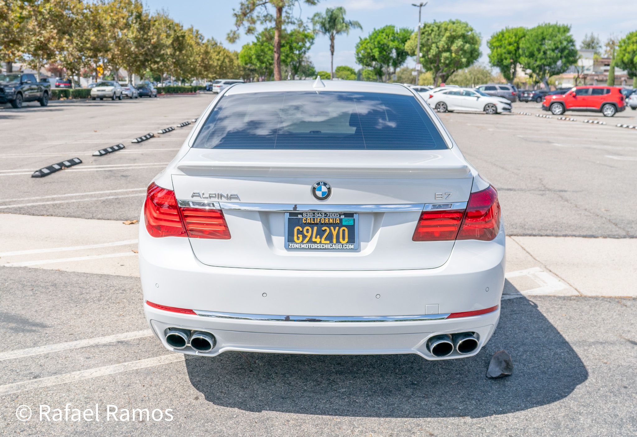 Used 2014 BMW ALPINA B7 xDrive LWB AWD/4WD image 8