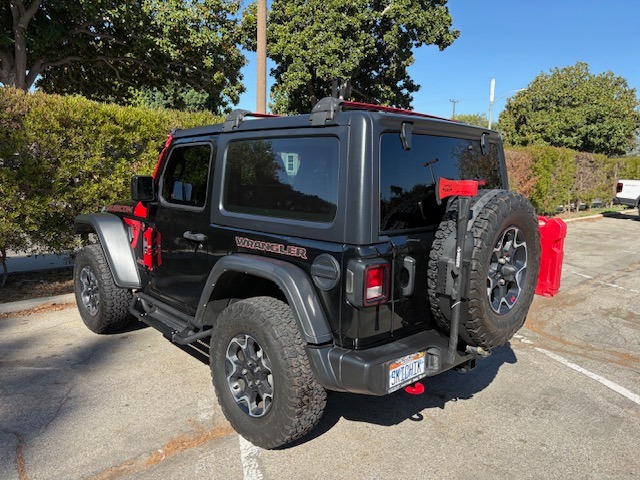 Used 2023 Jeep Wrangler Rubicon w/ Cold Weather Group AWD/4WD image 14