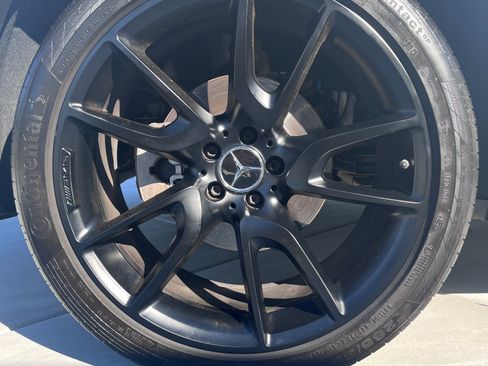 Used 2019 Mercedes-Benz GLC 43 AMG GLC 43 4MATIC Sport Utility 4D image 8