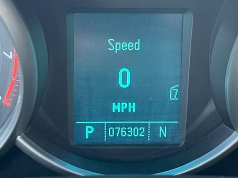 Used 2011 Chevrolet Cruze Eco image 6