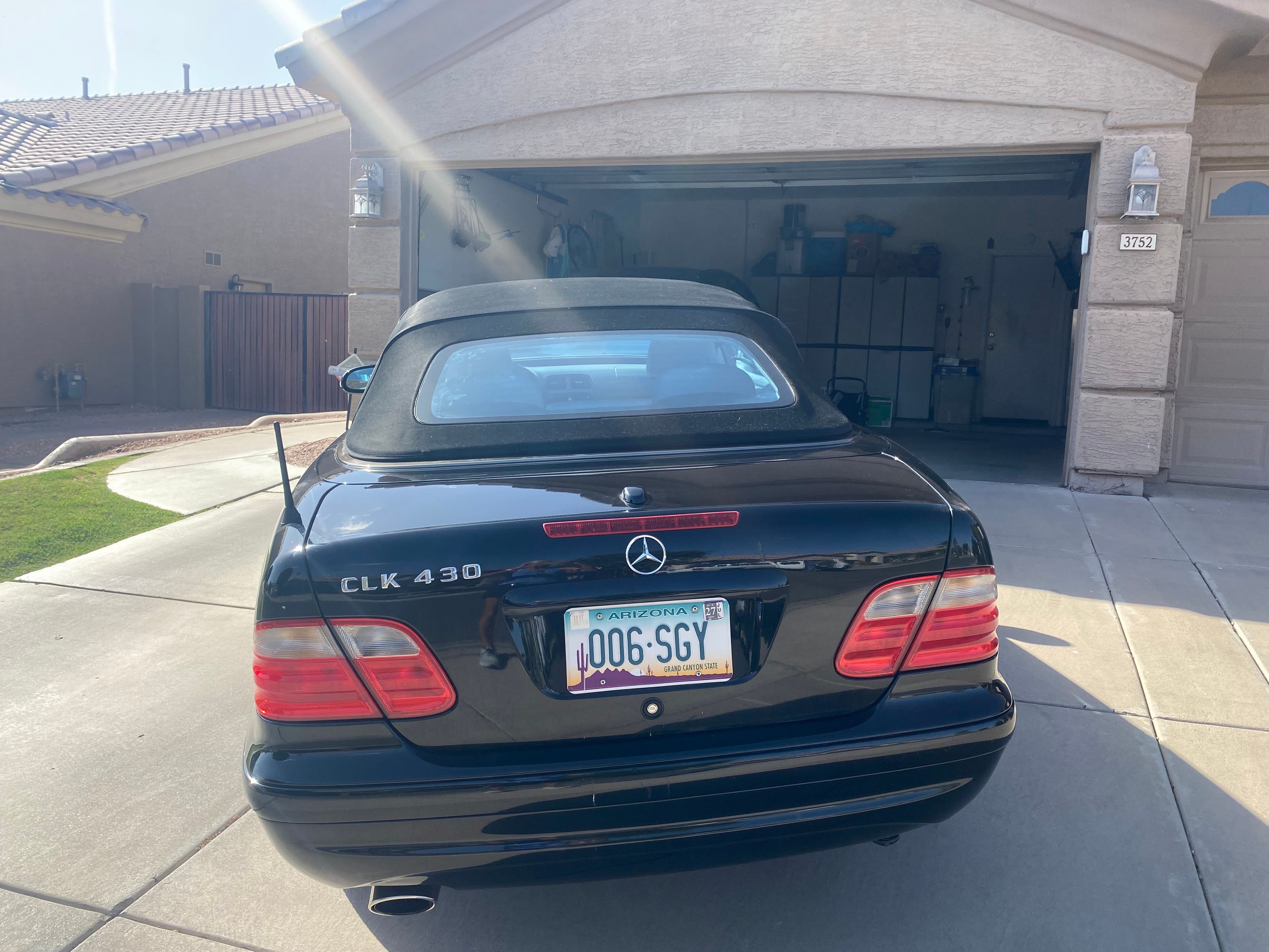 Used 2001 Mercedes-Benz CLK 430 Cabriolet image 2
