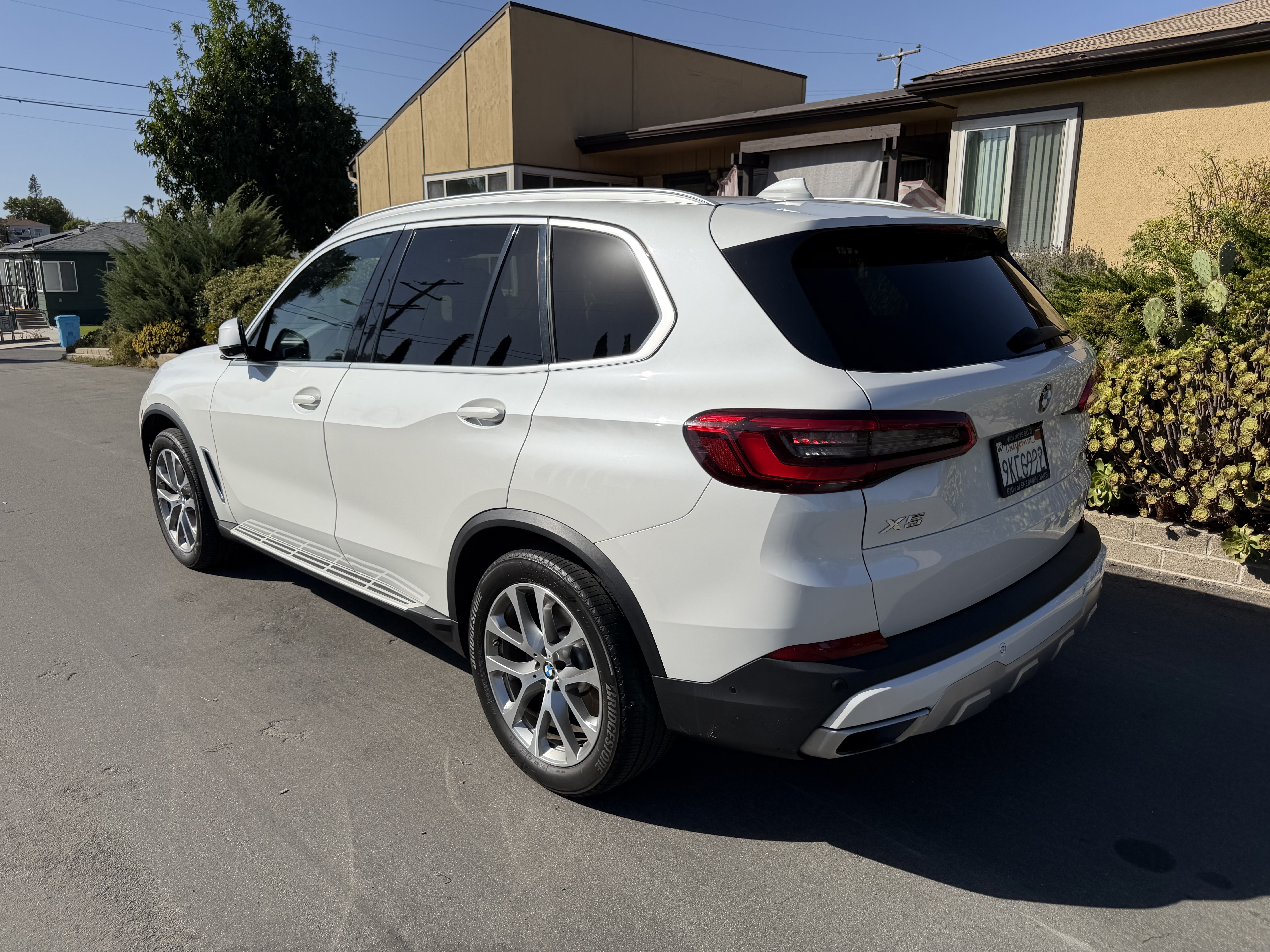 Used 2020 BMW X5 xDrive40i w/ Convenience Package AWD/4WD image 8