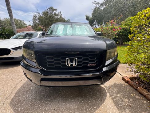 Used 2013 Honda Ridgeline Sport image 1