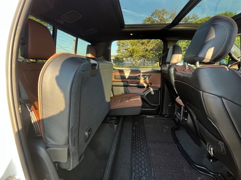 Used 2020 RAM 1500 Limited AWD/4WD image 19