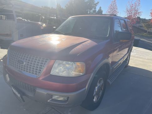 Used 2004 Ford Expedition Eddie Bauer image 3