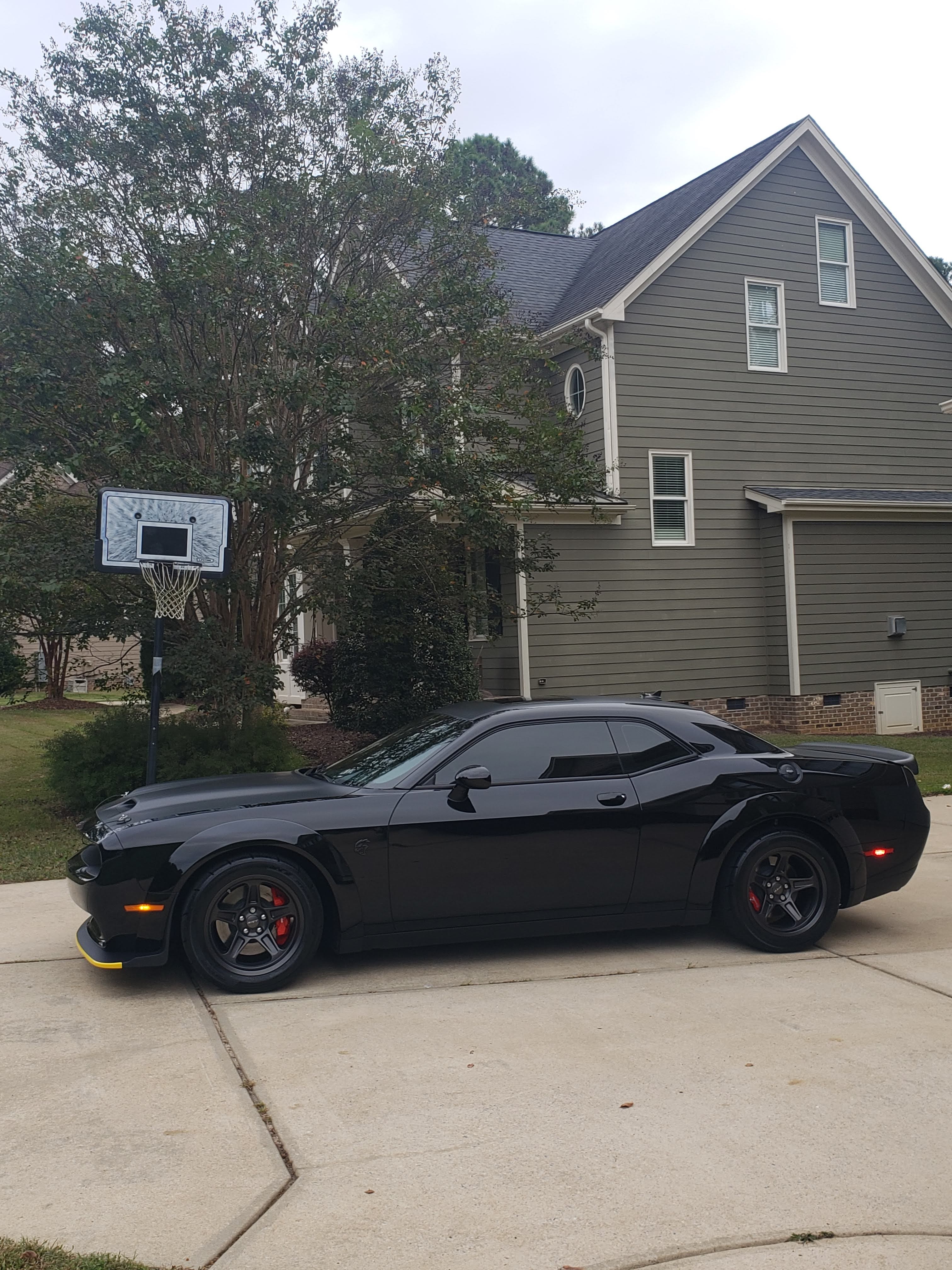 Used 2022 Dodge Challenger SRT Super Stock RWD image 5