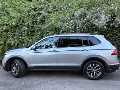 Used 2021 Volkswagen Tiguan S image 1