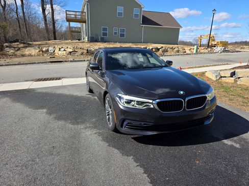 Used 2017 BMW 540i xDrive image 15
