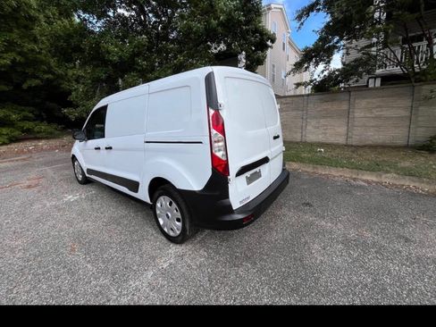 Used 2019 Ford Transit Connect XL image 5