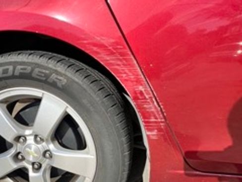 Used 2016 Chevrolet Cruze LT image 8