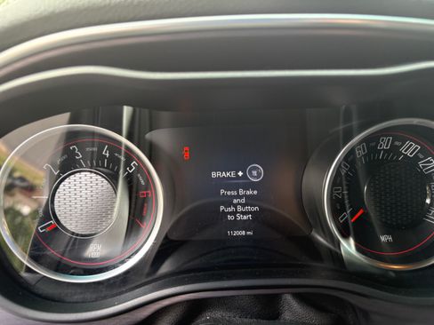 Used 2018 Dodge Challenger R/T w/ Performance Handling Group image 5