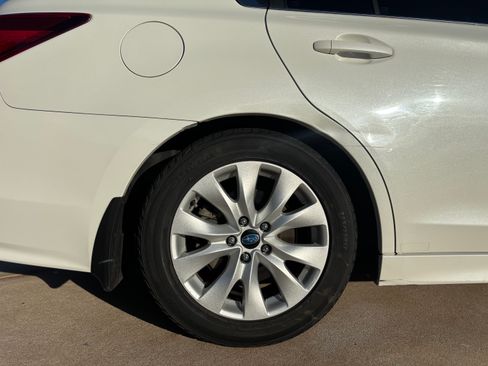 Used 2015 Subaru Legacy 2.5i Premium image 10