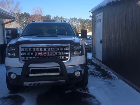Used 2013 GMC Sierra 2500 SLE w/ SLE Preferred Package image 12