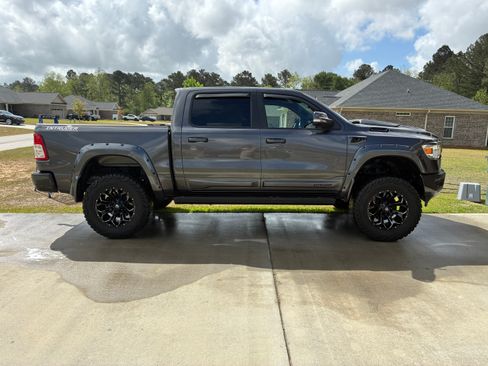 Used 2022 RAM 1500 Big Horn image 1