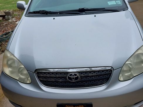 Used 2005 Toyota Corolla LE image 5