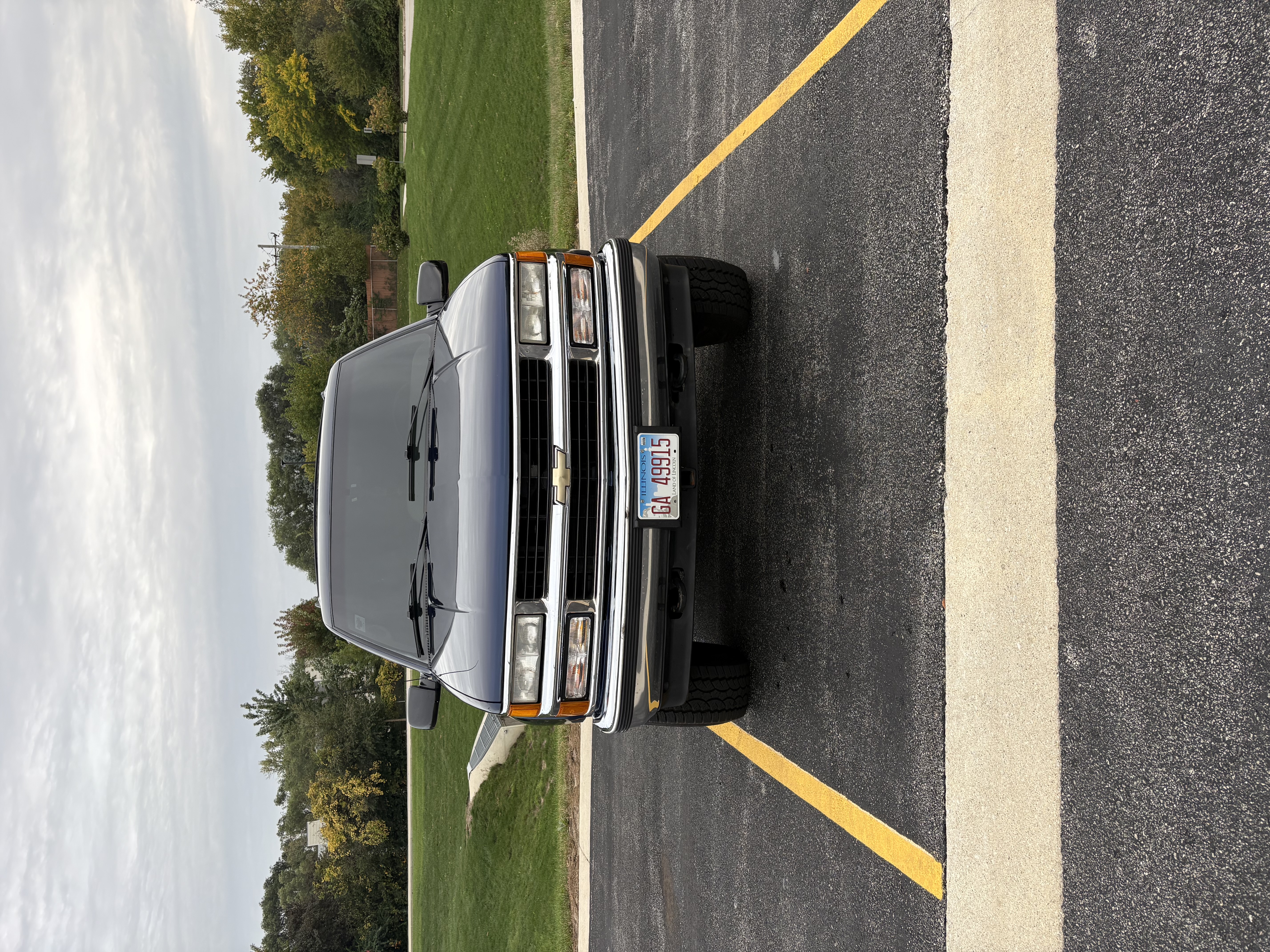 Used 1995 Chevrolet Tahoe 4WD 2-Door image 4