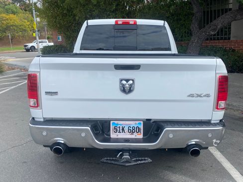 Used 2015 RAM 1500 Laramie w/ Convenience Group image 6