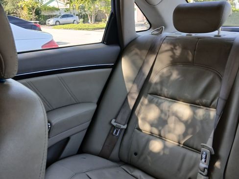 Used 2009 Hyundai Azera Limited w/ Ultimate Pkg 3 image 7