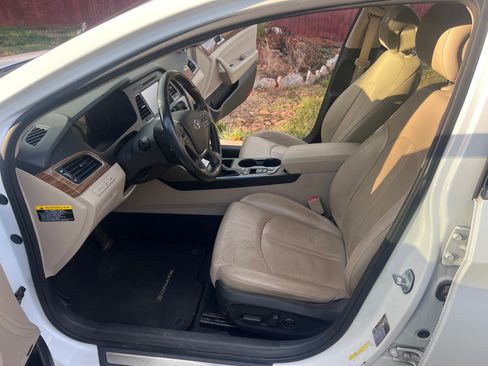 Used 2015 Hyundai Sonata Limited w/ Option Group 06 image 18