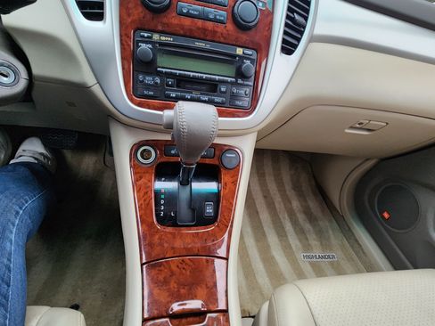 Used 2007 Toyota Highlander Limited image 9