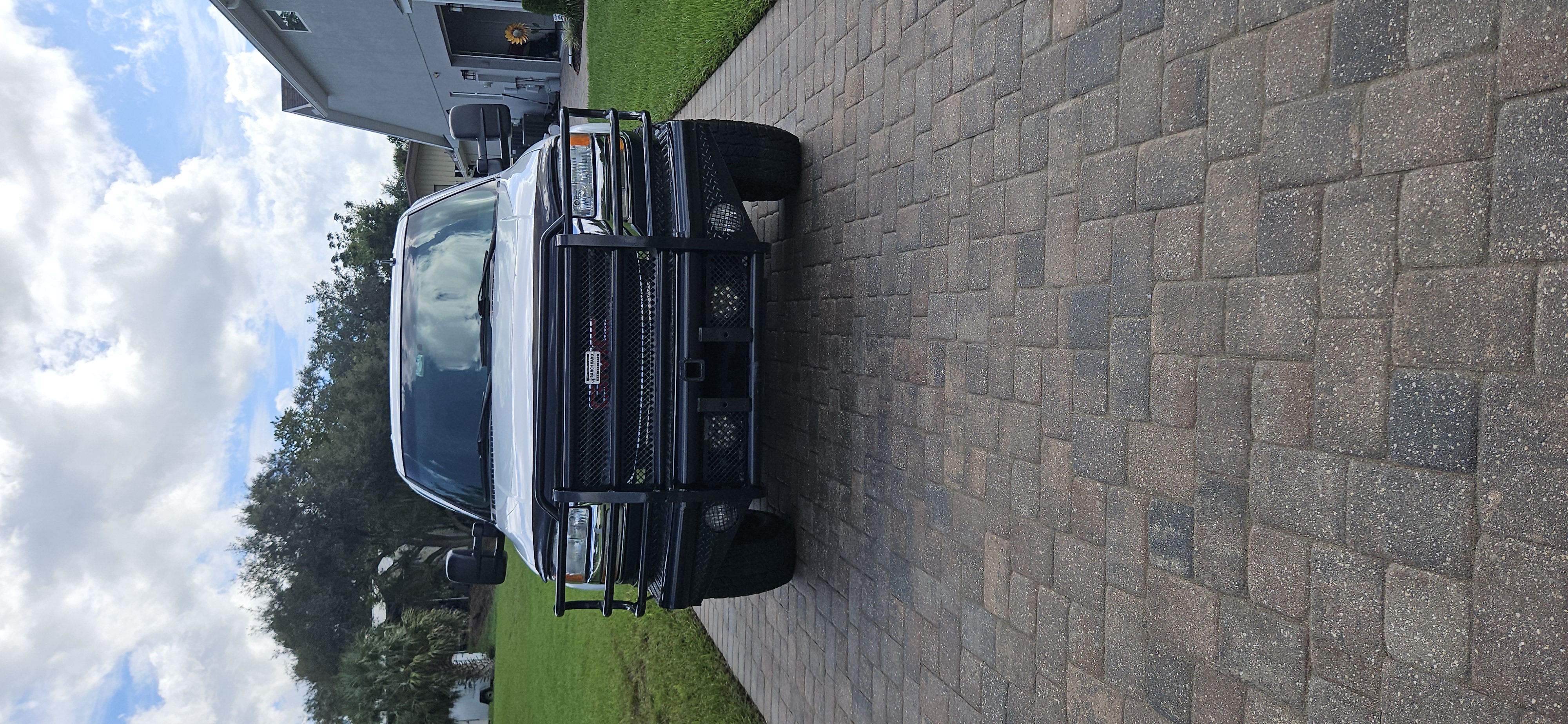 Used 2007 GMC Sierra 2500 SLE w/ Heavy-Duty Power Package RWD image 4