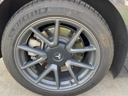 Used 2021 Tesla Model 3 Long Range image 6