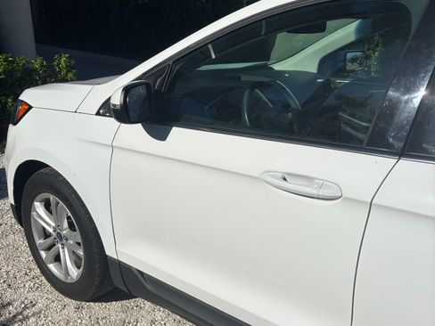 Used 2020 Ford Edge SEL w/ Cold Weather Package image 8