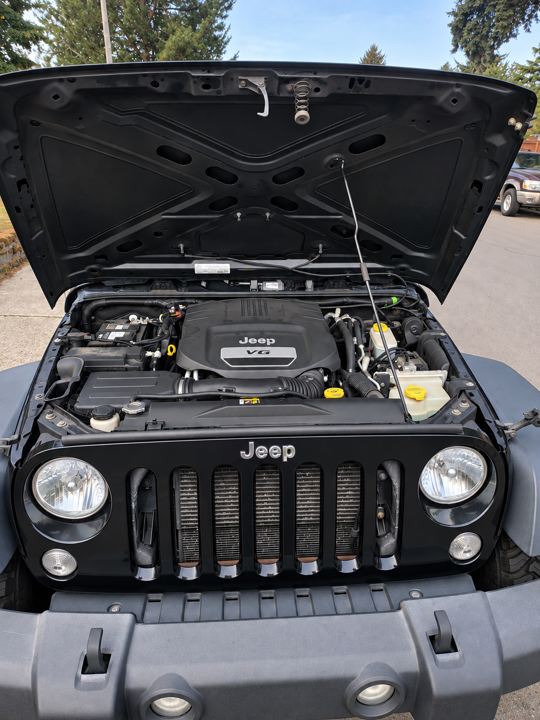 Used 2017 Jeep Wrangler Unlimited Sport w/ Quick Order Package 24S AWD/4WD image 13