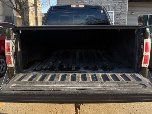 Used 2014 Ford F150 XLT w/ Equipment Group 302A Luxury image 12