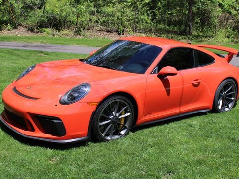 Used 2018 Porsche 911 GT3 image 1