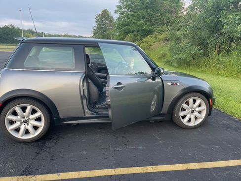 Used 2005 MINI Cooper S image 12