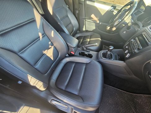 Used 2014 Volkswagen Jetta SE image 6