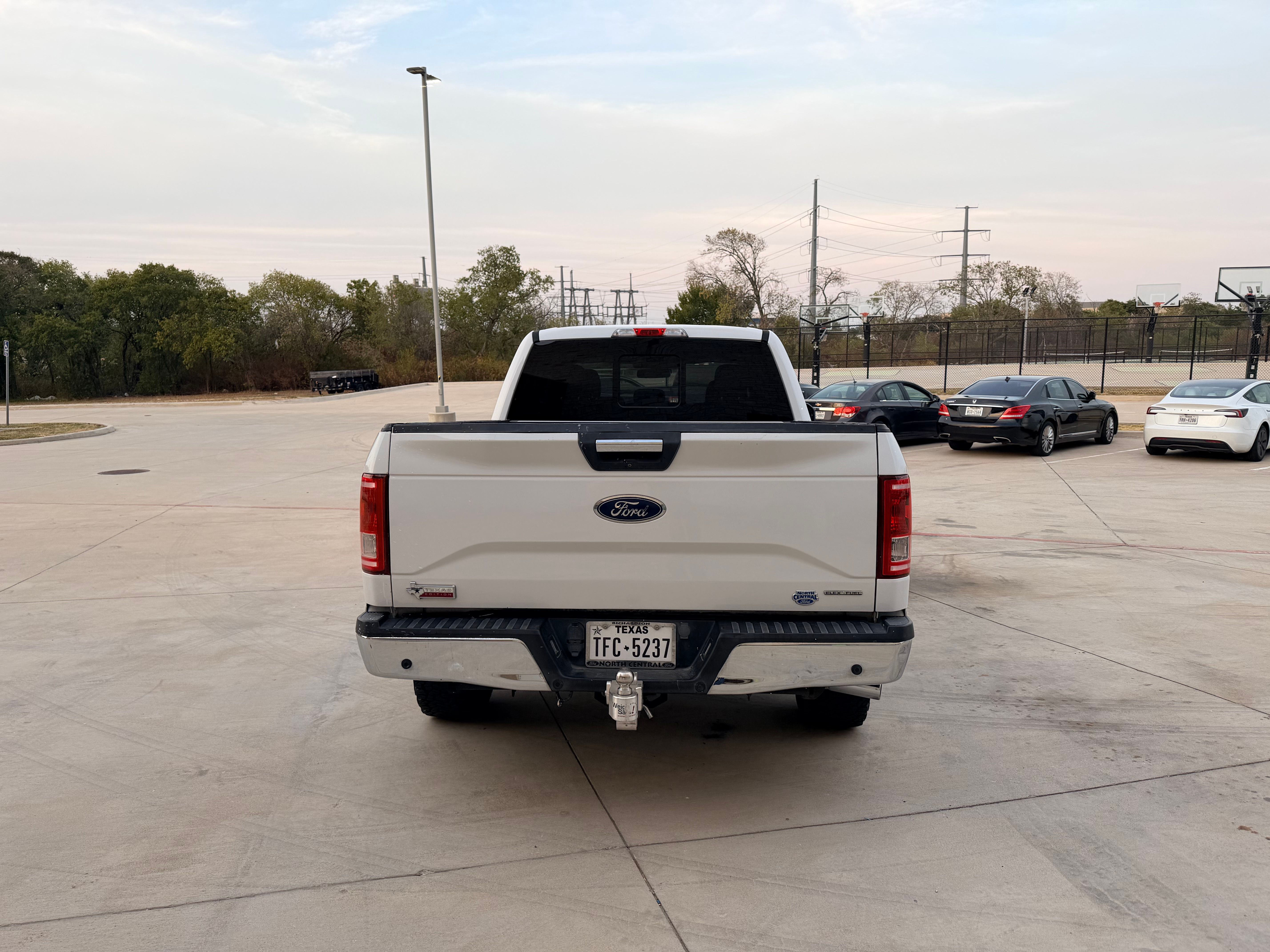 Used 2015 Ford F150 XLT w/ Equipment Group 302A Luxury RWD image 8