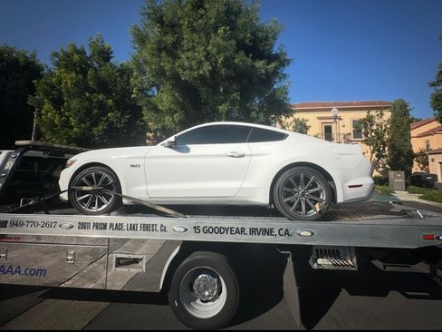 Used 2015 Ford Mustang GT Premium image 6