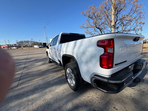 Used 2023 Chevrolet Silverado 3500 LTZ w/ LTZ Premium Package image 2