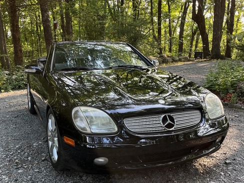 Used 2004 Mercedes-Benz SLK 320 image 5