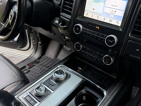 Used 2019 Ford Expedition Max Limited w/ Equipment Group 303A image 18