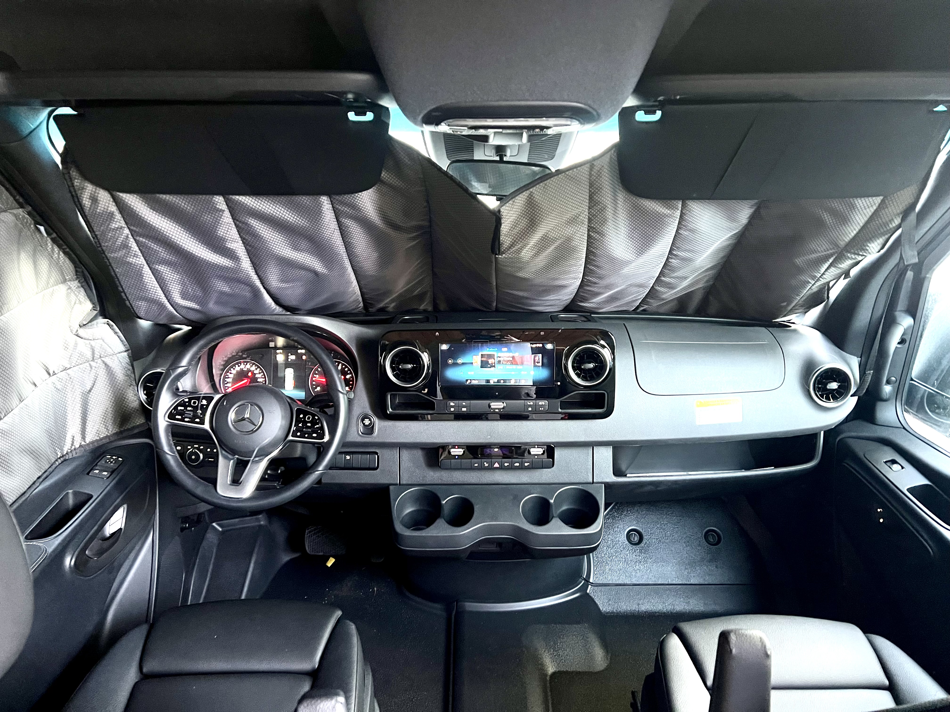 Used 2022 Mercedes-Benz Sprinter 2500 image 8