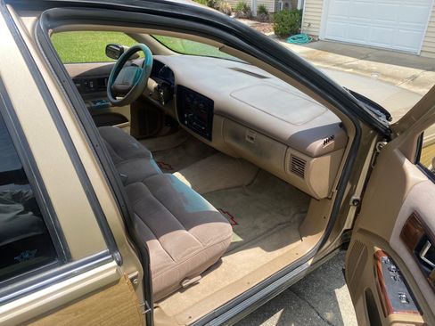Used 1994 Chevrolet Caprice Classic RWD image 14