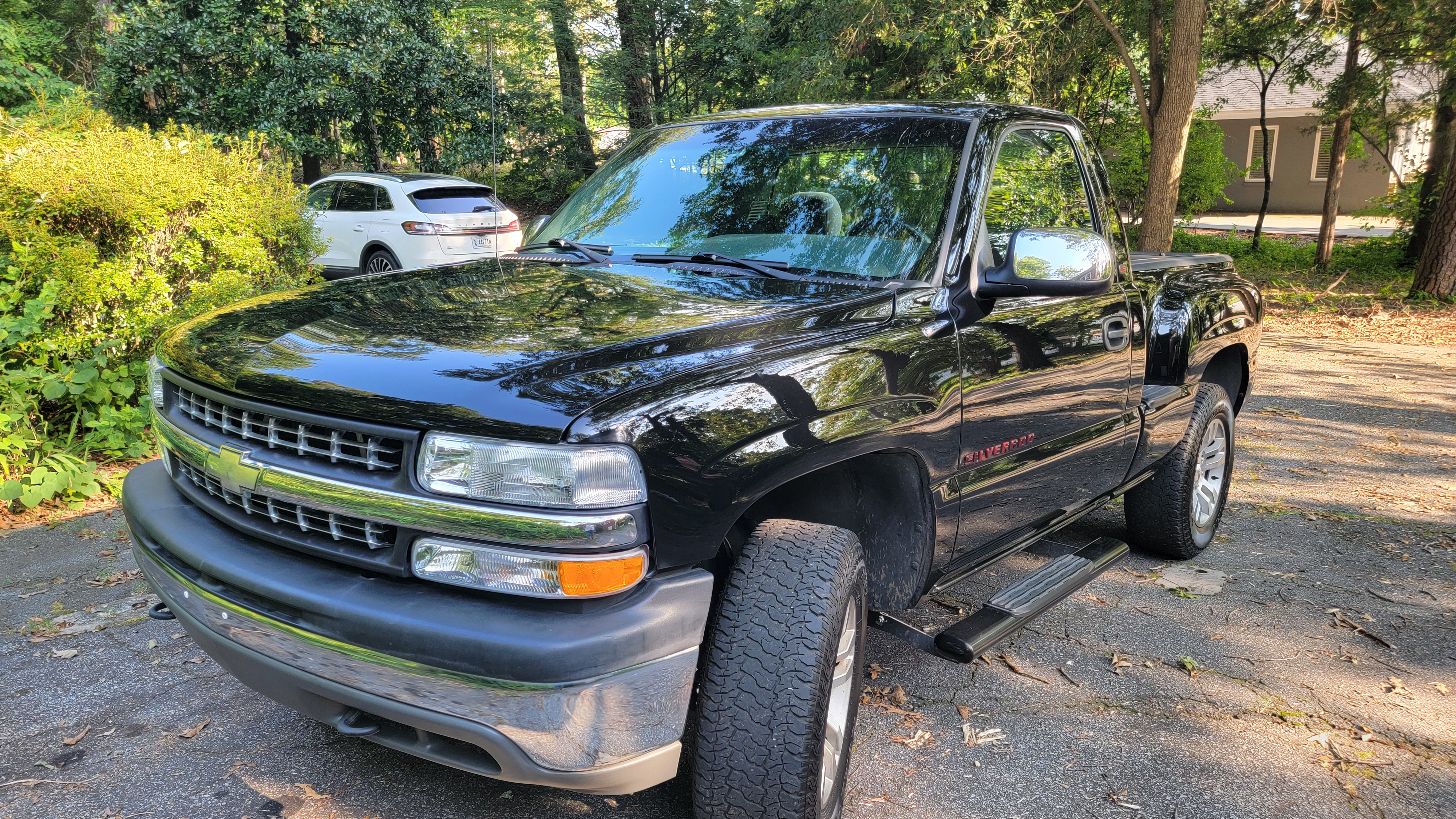 Used 2002 Chevrolet Silverado 1500 LS w/ Off-Road Chassis Pkg AWD/4WD image 2