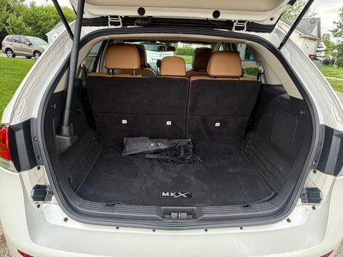 Used 2013 Lincoln MKX AWD image 9