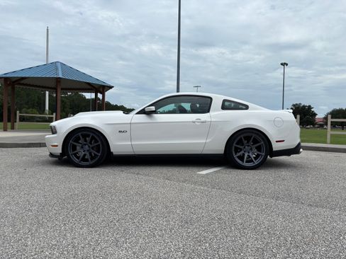 Used 2012 Ford Mustang GT Premium w/ Brembo Brake Pkg RWD image 4