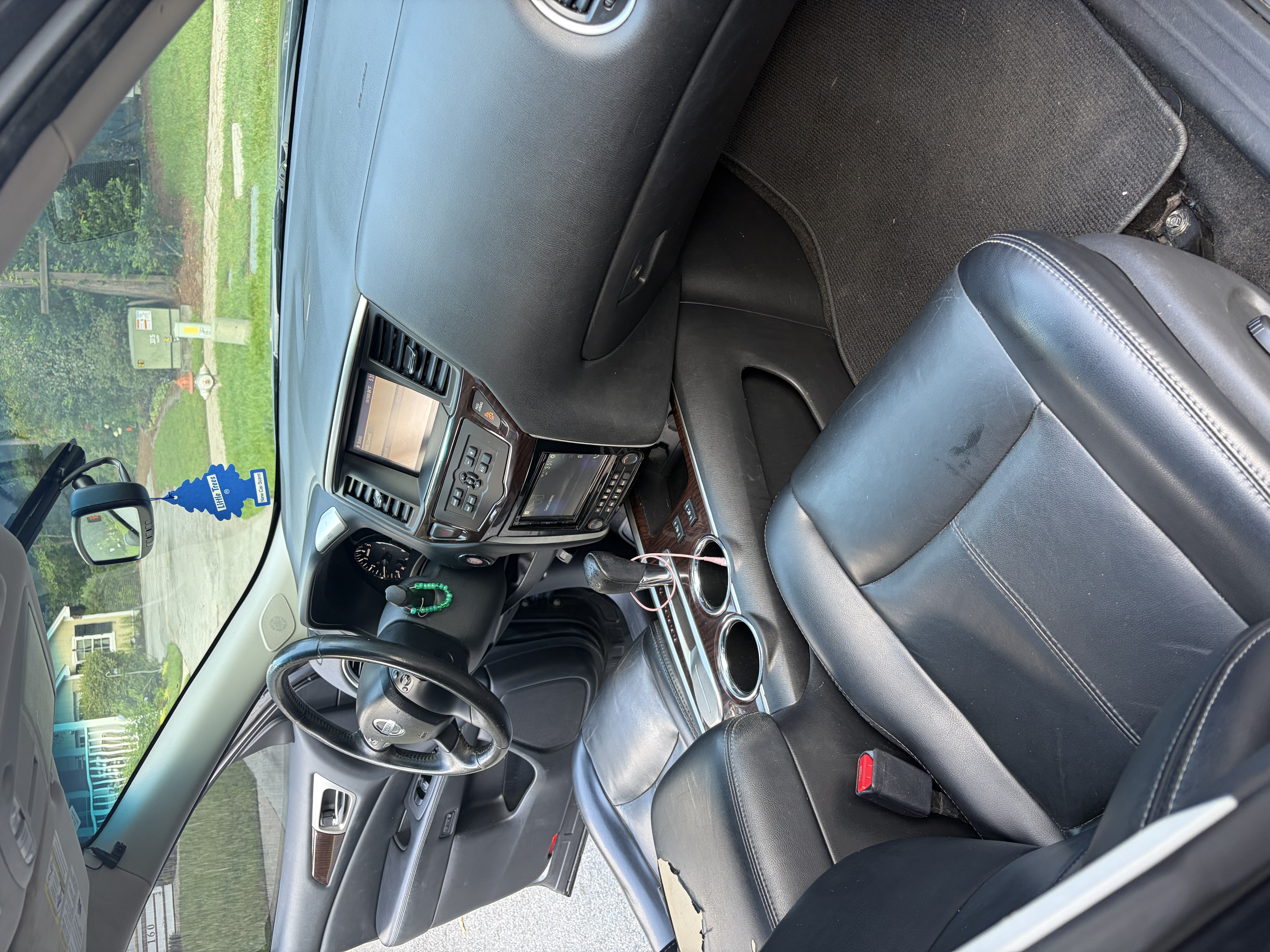 Used 2014 Nissan Pathfinder SL w/ SL Premium Package FWD image 11