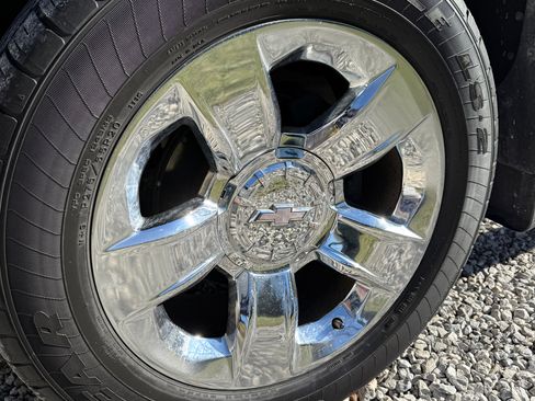 Used 2014 Chevrolet Silverado 1500 LTZ Z71 w/ LTZ Plus Package image 2